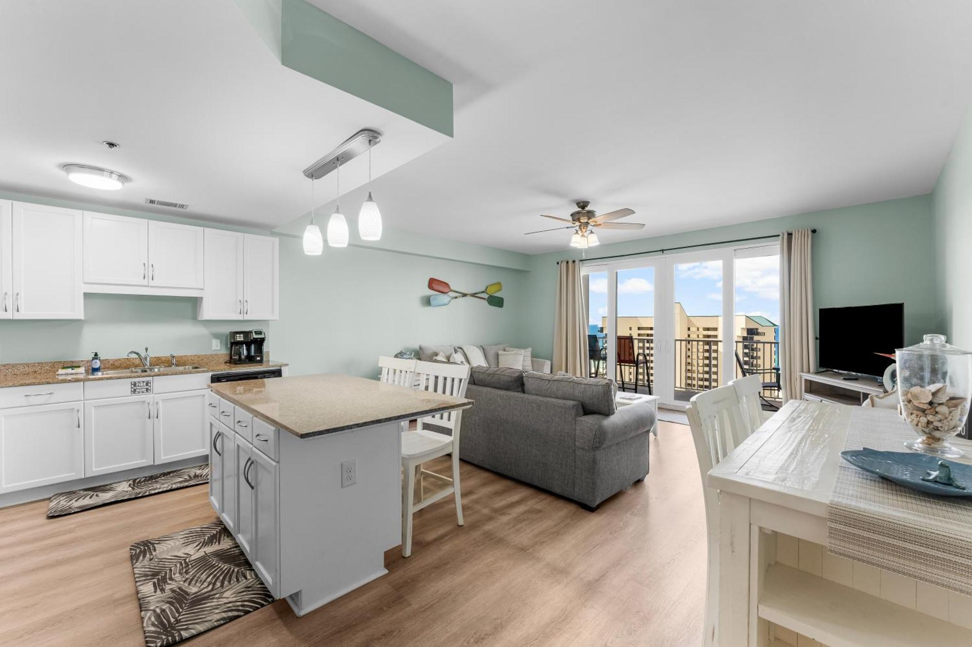 Living Right At Laketown Wharf #1016 By Nautical Properties Panama City Beach Exterior photo